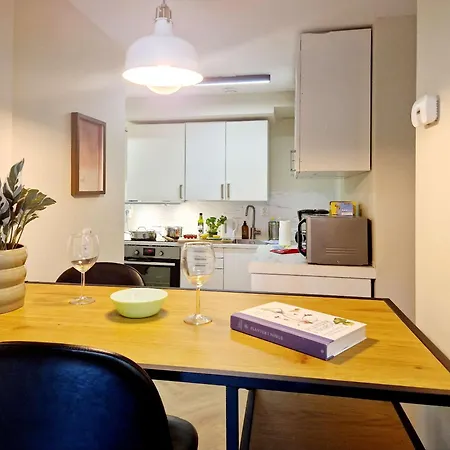 Renovated Retreat In Beautiful Area Near Bryggen Holiday home *