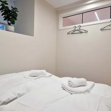 Renovated Retreat In Beautiful Area Near Bryggen Берген