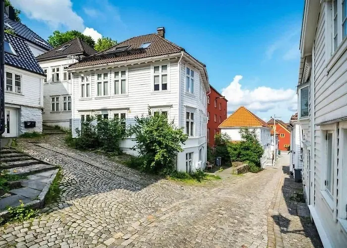 Renovated Retreat In Beautiful Area Near Bryggen